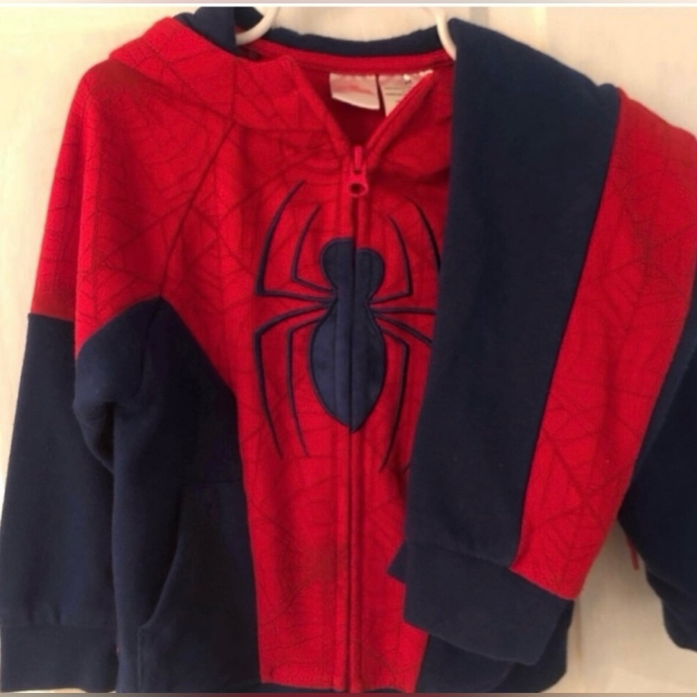 Spider Man Disney- 2 pc set size 3T- In perfect condition